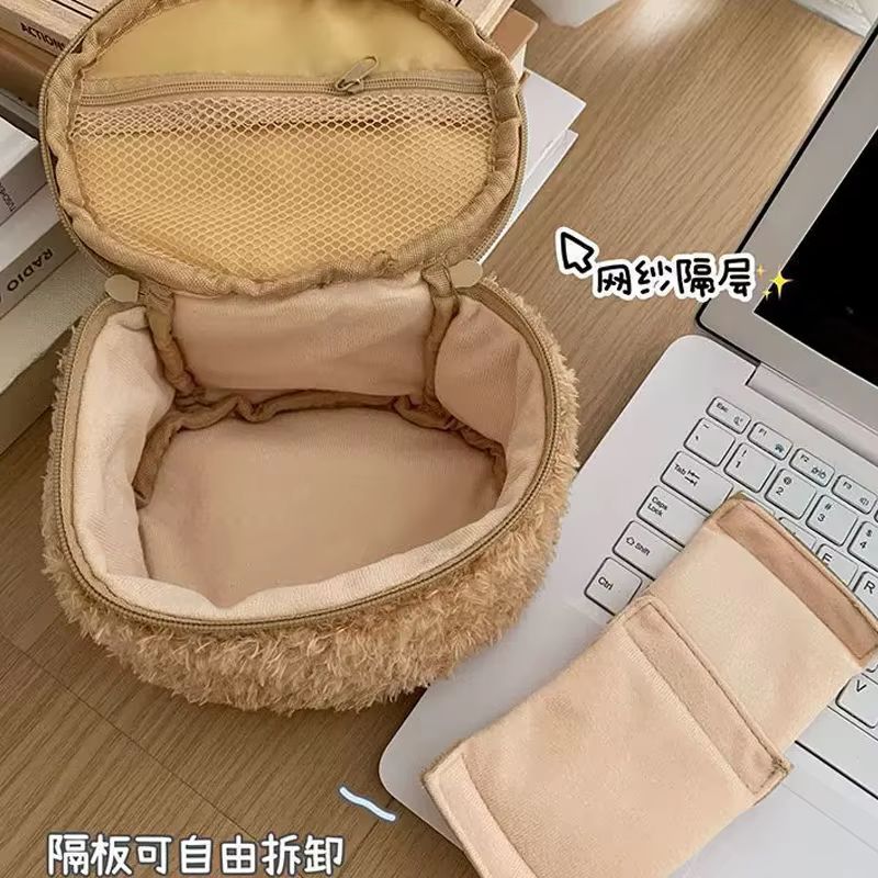 حقيبة تخزين مكياج بتصميم أنمي  - مراجعة Home Essentials Bathroom Storage وسعره
